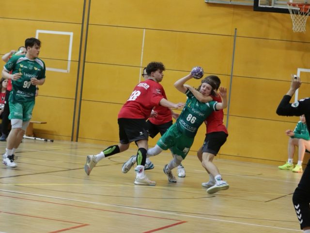 U15 siegt im Spitzenspiel gegen Magdeburg mit Nervenstärke